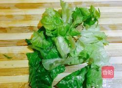 香芒三文鱼牛油果兔兔杯的做法图解1