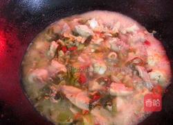 酸菜鸡的做法图解6