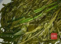 煎香椿的做法图解1