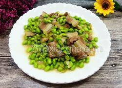 五花肉煮毛豆