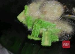 煎苦瓜的做法图解2