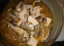 豆腐文蛤黑椒酸辣汤