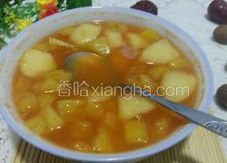 胡萝卜菠萝苹果汁