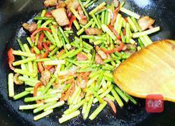 肉炒蒜苔的做法图解7