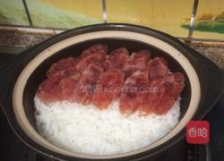 腊肠煲仔饭的做法图解5