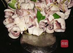 沙茶酱爆鱿鱼的做法图解4