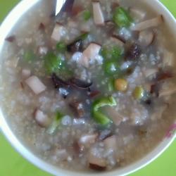 海参灵芝香菇养生粥的做法[图]