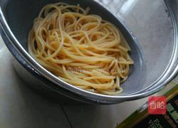 简单肉松意大利面的做法图解6
