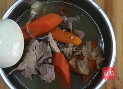 鱼腥草胡萝卜骨头汤的做法图解5