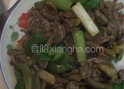 泡椒炒鸡杂