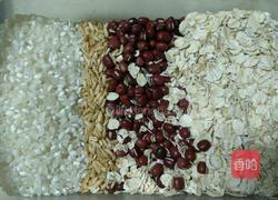 红豆麦片米糊的做法图解1