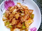 五花肉炒辣白菜