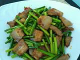 蒜苗炒五花肉