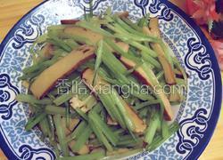 小芹菜炒香干