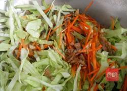 卷心菜炒粉丝的做法图解3