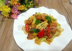 干锅五花肉菜花