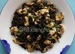 地皮菜炒鸡蛋