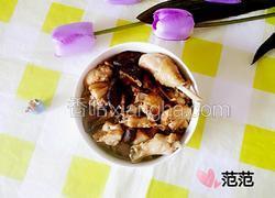 鸡肉炖蘑菇