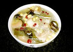 海带黄豆猪蹄汤