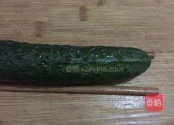 酸辣蓑衣黄瓜的做法图解2