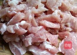 豆角炒肉丝的做法图解1