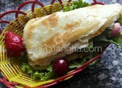 鸡蛋韭菜灌饼