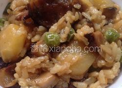 电饭煲之香菇糯米鸡饭