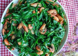 小河虾炒韭菜