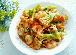 西红柿虾仁炒菜花