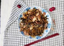 五花肉炒酸菜