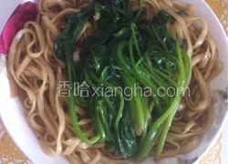 菠菜炒粉条