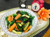 茄子青椒胡萝卜炒玉米笋