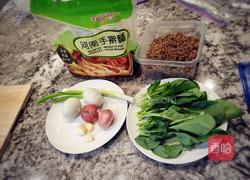 秘制菠菜肉哨面（早餐）的做法图解2