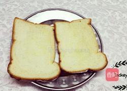 自制面包糠的做法图解2
