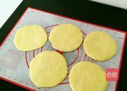 奶香鸡蛋发面椰汁饼的做法图解9
