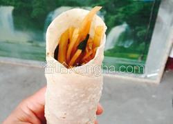 烙馍卷土豆