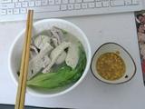 肉饼促肉汤面的做法[图]
