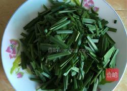 韭菜炒鸡蛋的做法图解1