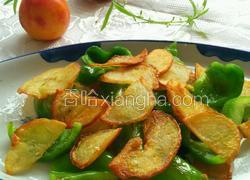 煎土豆片炒大辣椒