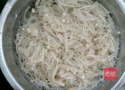 凉拌金针菇的做法图解2