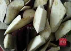 蒜香茄子的做法图解1