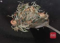 三丝虾仁炒米粉的做法图解3