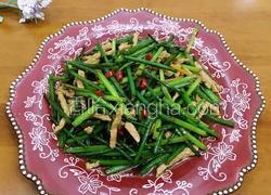 韭菜花炒肉丝