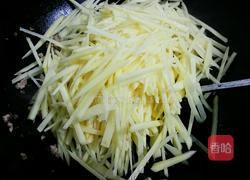 青椒土豆丝的做法图解7