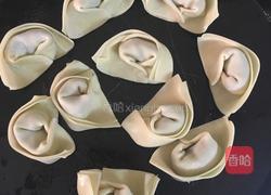 馄蛋饼的做法图解1