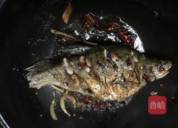 红烧鳊鱼的做法图解7