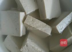 豆腐鲫鱼汤的做法图解1