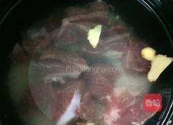 猪骨头玉米粥的做法图解4