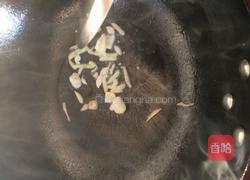 洋葱炒猪肝的做法图解3
