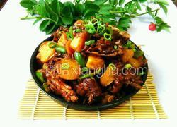 鸡块炖土豆